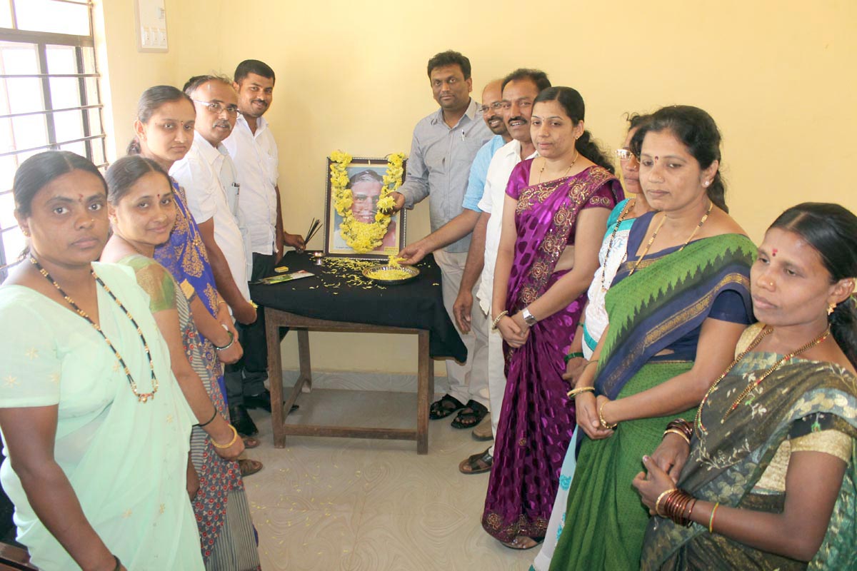 ನಝೀರ್‌ಸಾಬ್‌ರ ಆಶಯ ದೇಶಕ್ಕೆ ಮಾದರಿ: ಹಕ್ರೆ